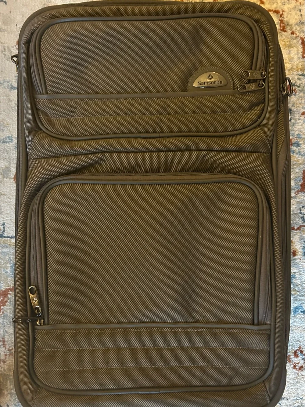 Samsonite 2-Wheel Softside Carry-On Suitcase Gray 24” Good Condition
